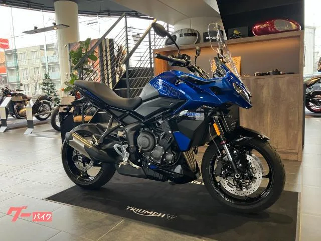 TRIUMPH 800 2025 — миниатюра 2