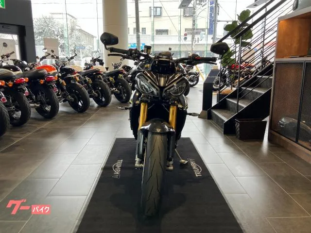TRIUMPH 1200RS 2026 — миниатюра 4
