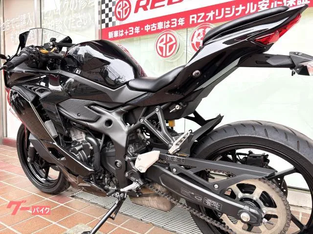 Kawasaki Ninja ZX-25R 3 2022 — миниатюра 3