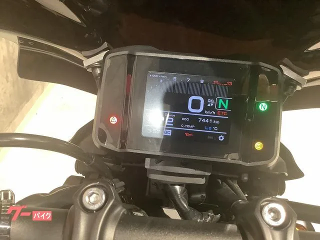 Yamaha MT-09 2022 — миниатюра 3
