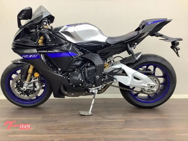 Yamaha YZF-R1M 2022 — миниатюра 3