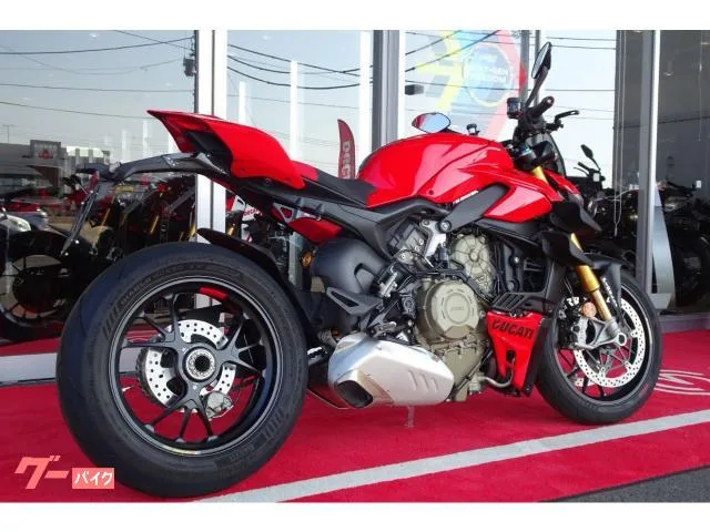 DUCATI V4S 2023 — миниатюра 2