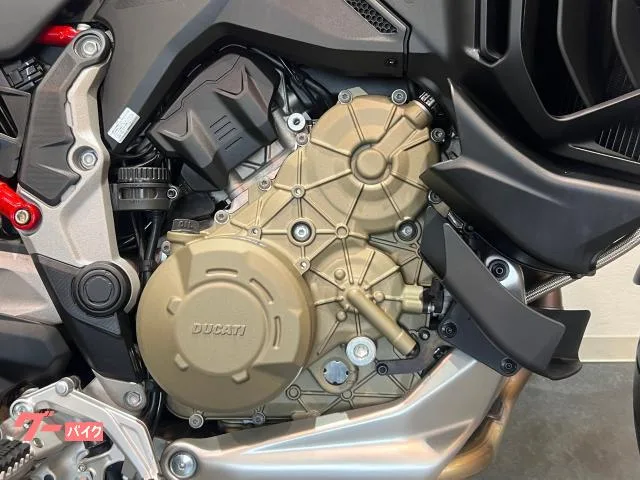 DUCATI V4S 2023 2023 — миниатюра 4