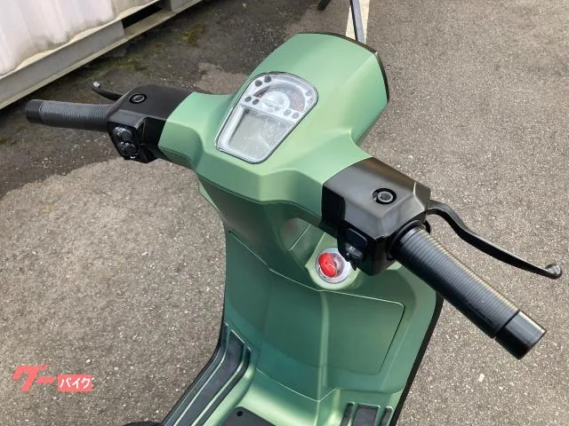 LAMBRETTA V125 Special 2024 — миниатюра 2