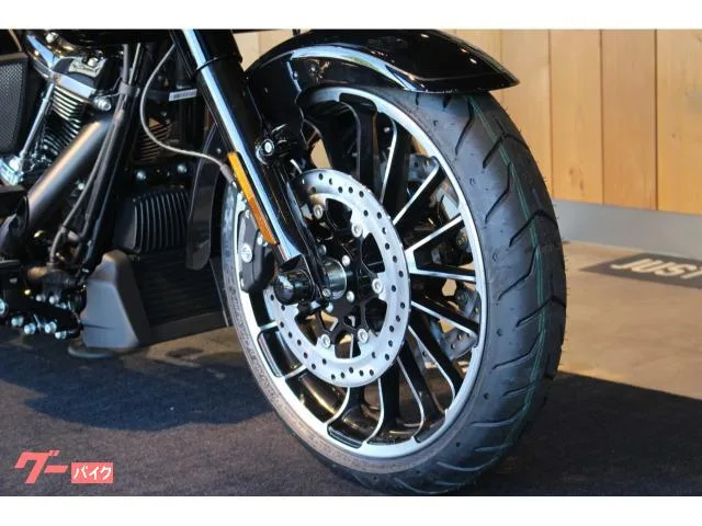 HARLEY-DAVIDSON FLTRT 3 2024 — миниатюра 3