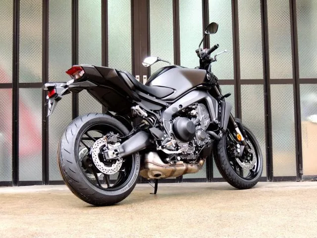 Yamaha MT-09 3 LED 6IMU 5TFT RN87J 3 2024 — миниатюра 5