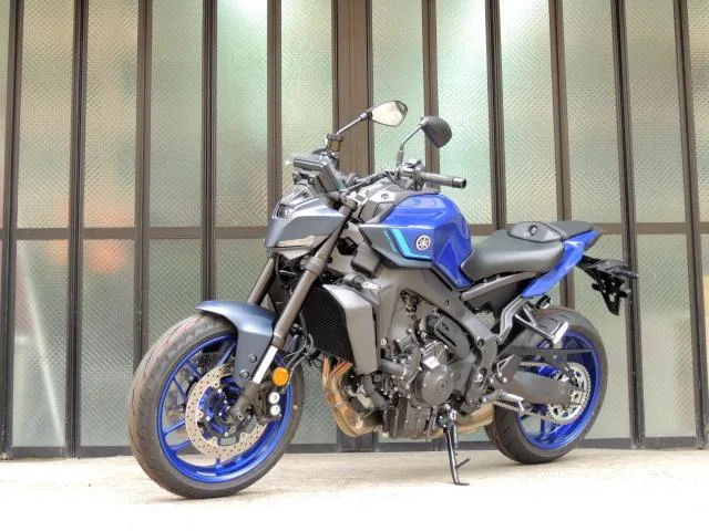 Yamaha MT-09 Y-AMT LED CP3 2025 — миниатюра 2