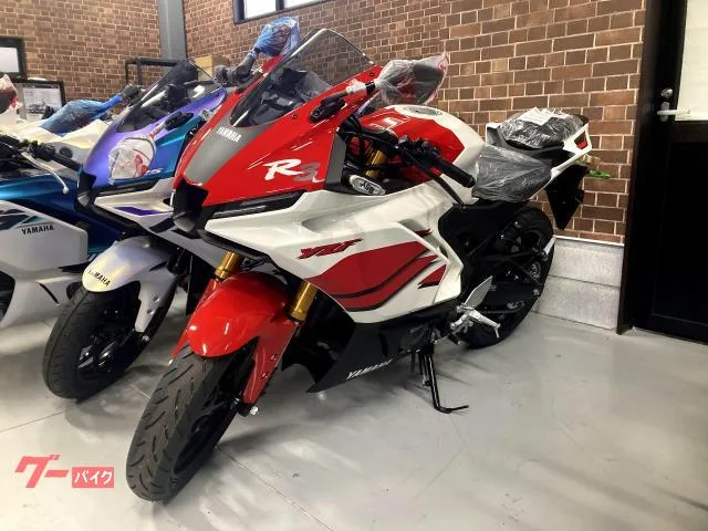 Yamaha YZF-R3 70ThAnniversaryEdition ABS 2026 — миниатюра 2