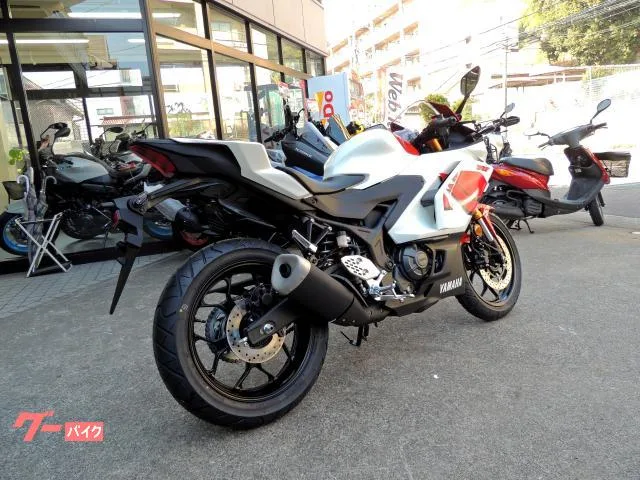 Yamaha YZF-R25 70ThAnniversaryEdition ABS 2026 — миниатюра 5