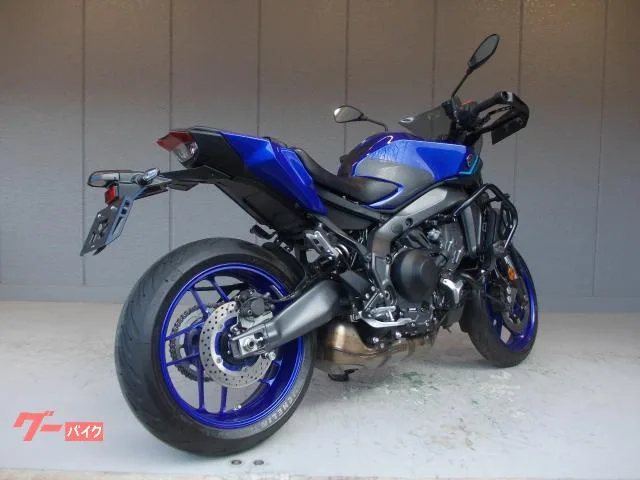 Yamaha MT-09 Y-AMT RN88J YS HB 2025 — миниатюра 4