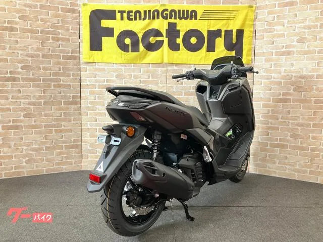 Yamaha NMAX LED USB LCD 2025 — миниатюра 5