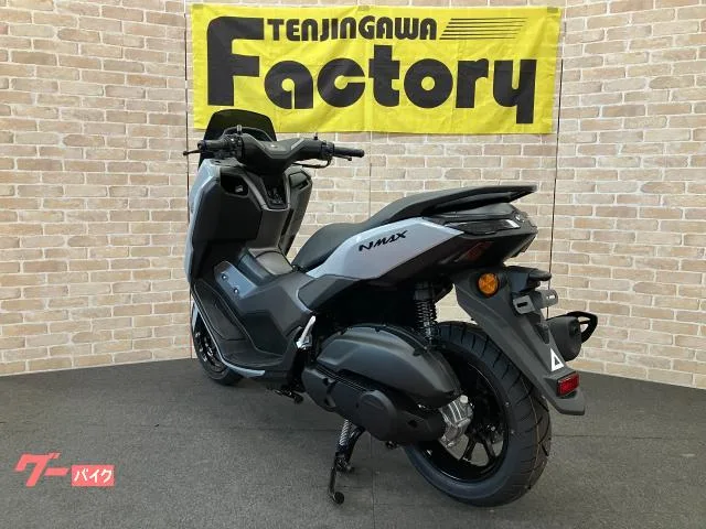 Yamaha NMAX LED USB LCD 2025 — миниатюра 3