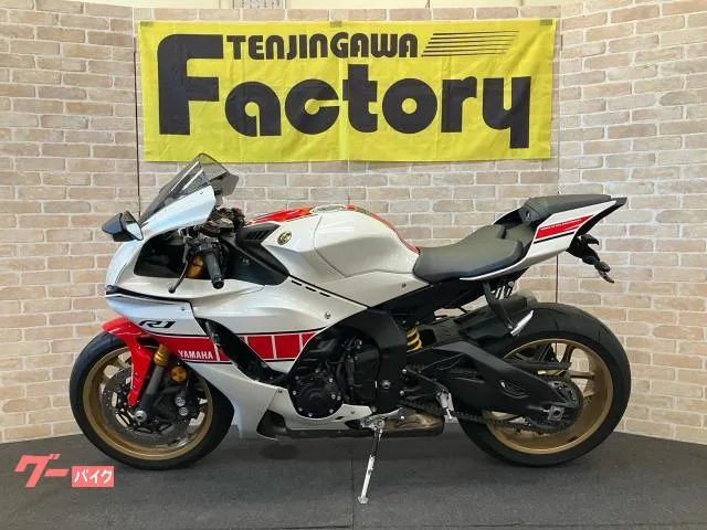 Yamaha YZF-R1 60th 2022 — миниатюра 2