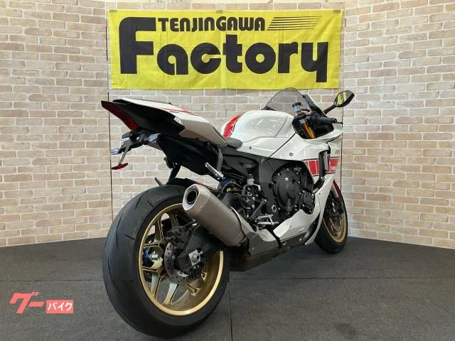 Yamaha YZF-R1 60th 2022 — миниатюра 5