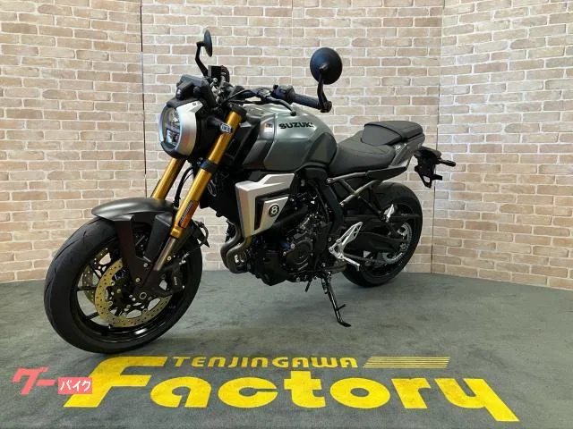 Suzuki GSX-8T 2 USB 2026 — миниатюра 4