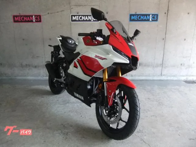 Yamaha YZF-R25 70th Anniversary Edition 400 2026 — миниатюра 2
