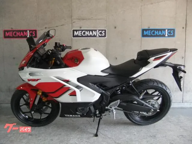 Yamaha YZF-R25 70th Anniversary Edition 400 2026 — миниатюра 3