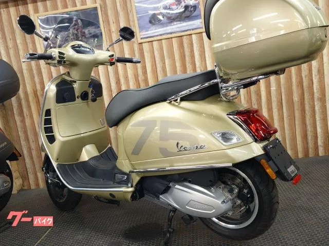 VESPA GTS 75th 2022 — миниатюра 4