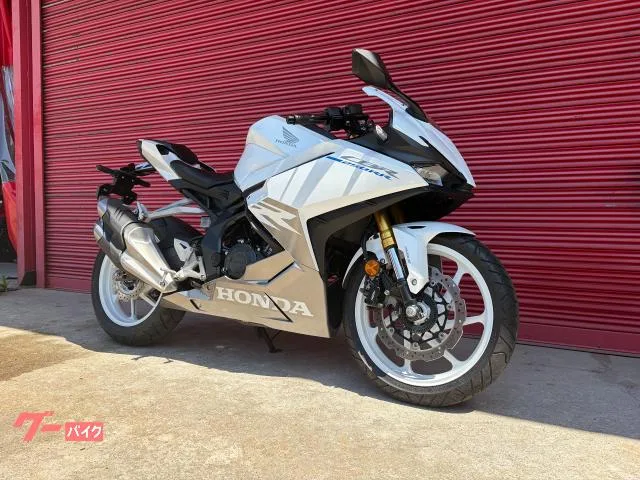 Honda CBR250RR 2023 — миниатюра 2
