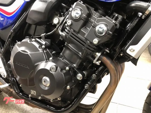Honda CB400Super Four VTEC Revo 4 ABS 2022 — миниатюра 3