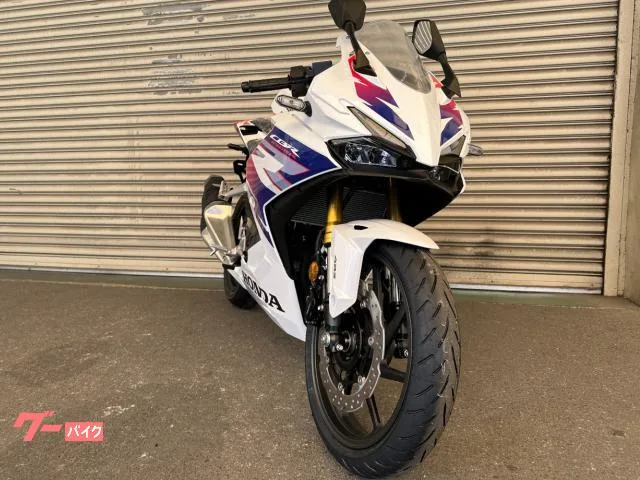 Honda CBR250RR 2025 2025 — миниатюра 2