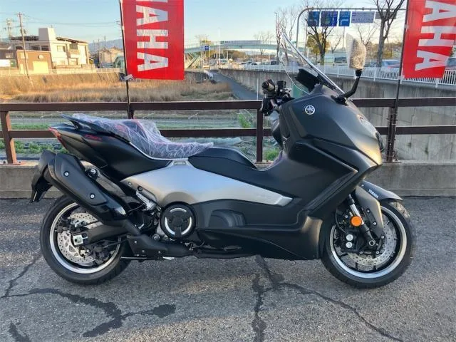 Yamaha TMAX560 25th 2026 — фото 1, купить с доставкой в Москву