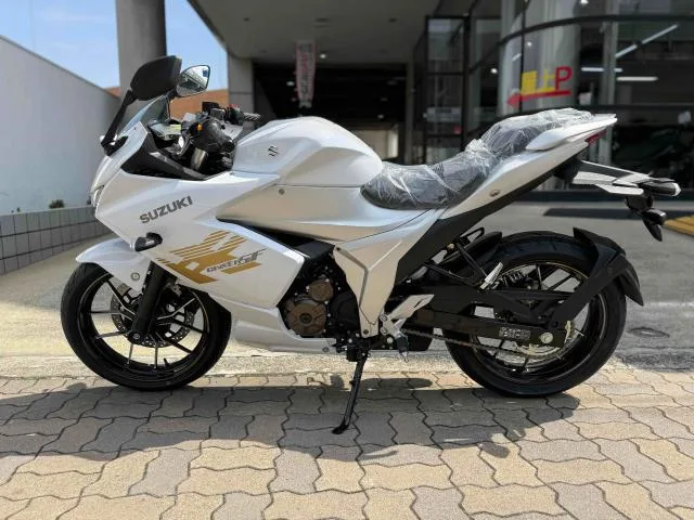 Suzuki GIXXER SF 250 2026 — миниатюра 4
