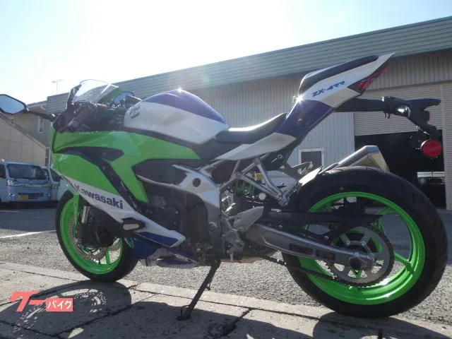Kawasaki Ninja ZX-4RR 40 2024 — миниатюра 3