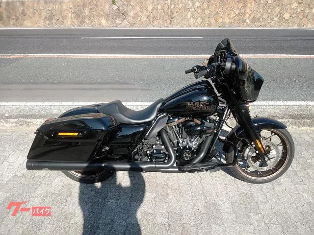 HARLEY-DAVIDSON FLHXST ST BK 2023 — миниатюра 2