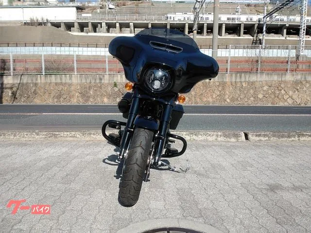HARLEY-DAVIDSON FLHXST ST BK 2023 — миниатюра 5