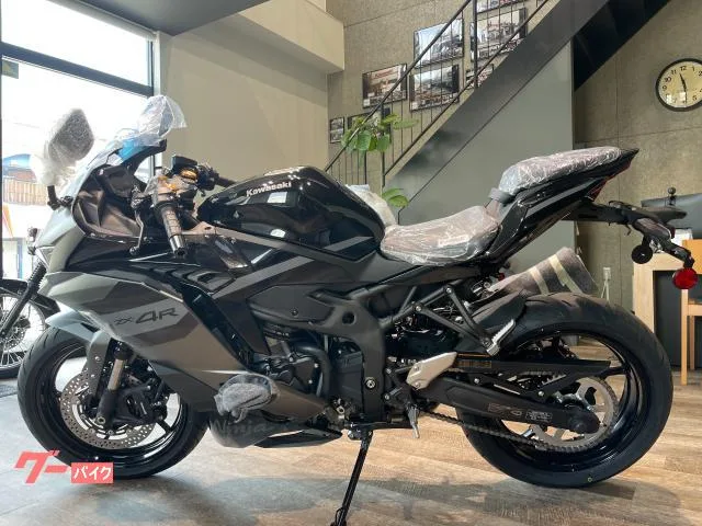 Kawasaki Ninja ZX-4R SE 2026 2026 — миниатюра 3
