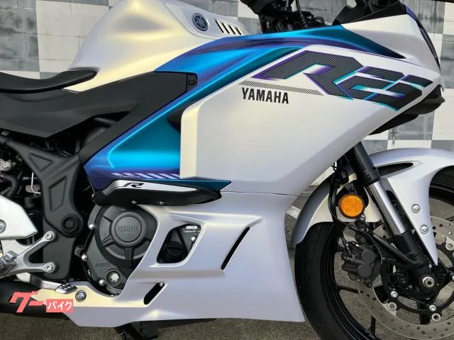 Yamaha YZF-R25 2025 — миниатюра 3