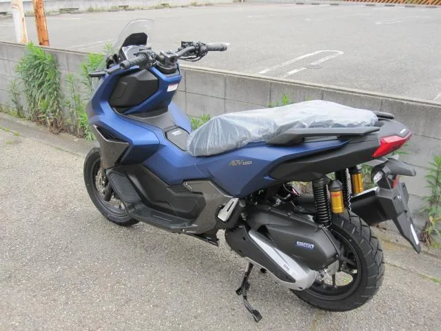 Honda ADV160 5 TFT 2026 — миниатюра 2