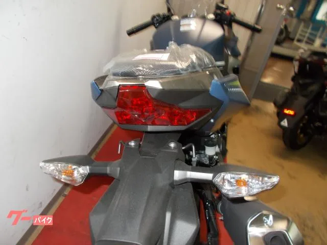 Kawasaki Ninja 400 2022 — миниатюра 5