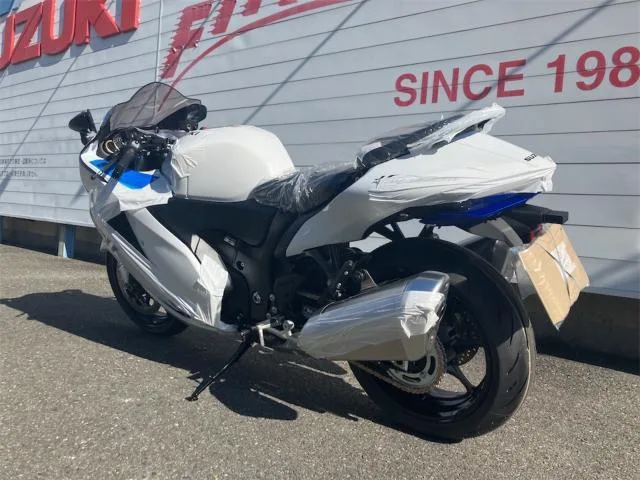 Suzuki (GSX1300R Hayabusa) 2026 — миниатюра 5