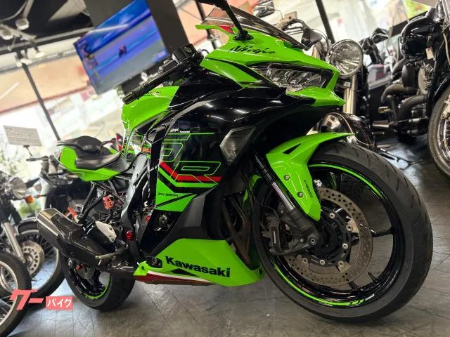 Kawasaki Ninja ZX-25R SE KRT Edition ETC 2023 — миниатюра 2