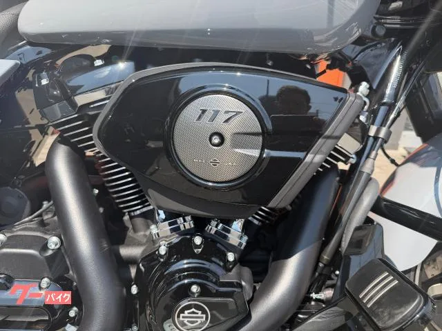 HARLEY-DAVIDSON FLHX 2026 — миниатюра 3