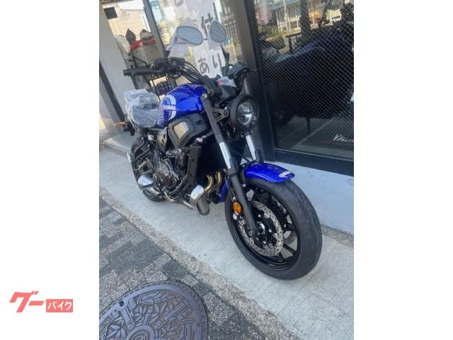 Yamaha XSR700 2024 — миниатюра 2