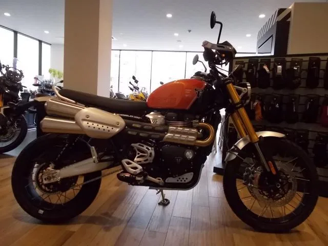 TRIUMPH 1200XE 2024 — фото 1, купить с доставкой в Москву