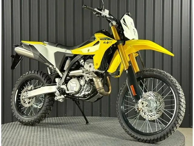 Suzuki DR-Z4S ABS 2025 — фото 1, купить с доставкой в Москву