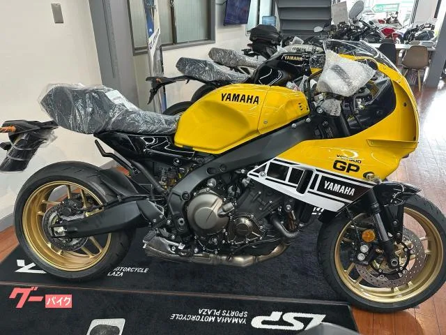 Yamaha XSR900GP. 2026 — миниатюра 2