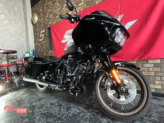 HARLEY-DAVIDSON FLTRXST ST 2022 — фото 1, купить с доставкой в Москву
