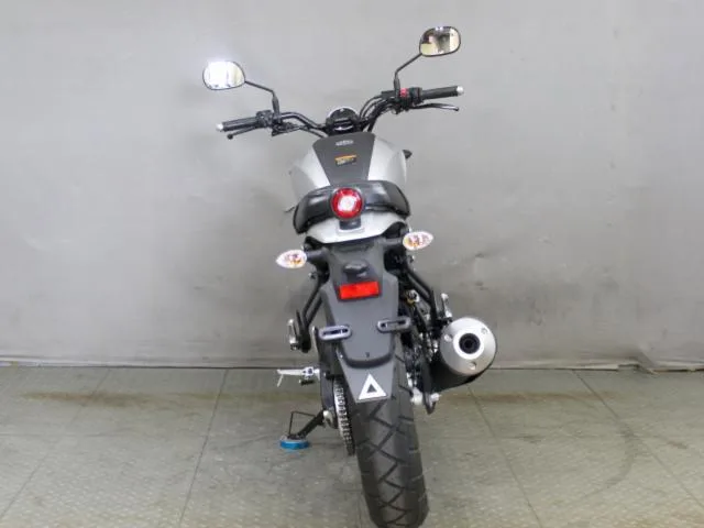 Yamaha XSR125 24 2024 — миниатюра 3