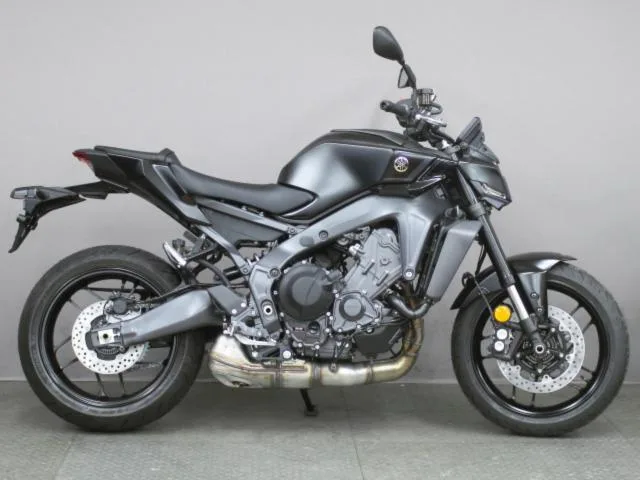 Yamaha MT-09 ABS 2024 — фото 1, купить с доставкой в Москву