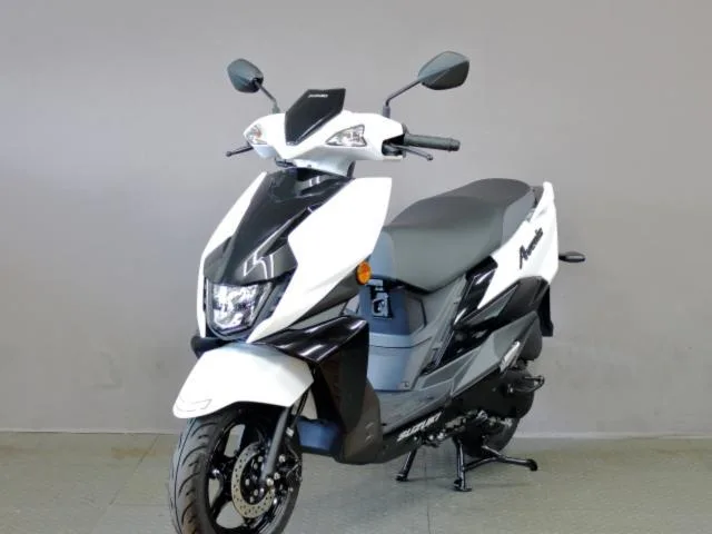 Suzuki 125 2026 2026 — миниатюра 3