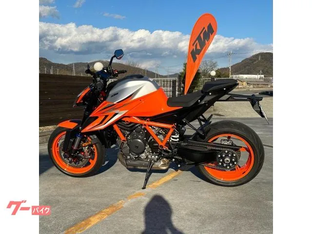 KTM 1290 R 2023 ETC USB 2023 — миниатюра 2