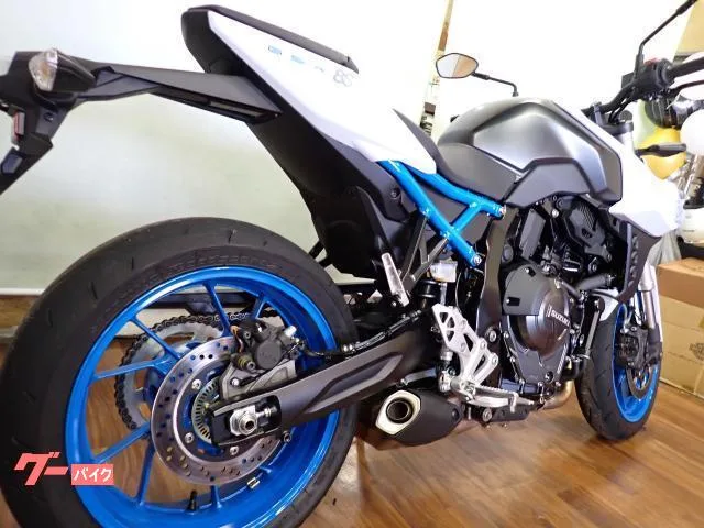 Suzuki GSX-8S 2023 — миниатюра 5