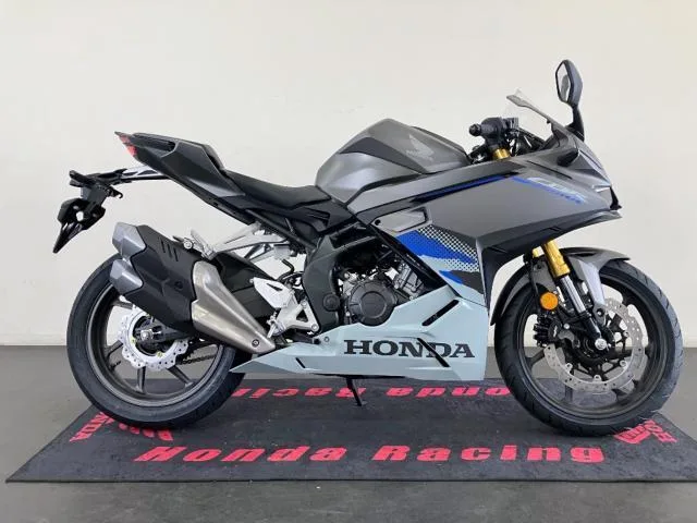 Honda CBR250RR 2025 — фото 1, купить с доставкой в Москву