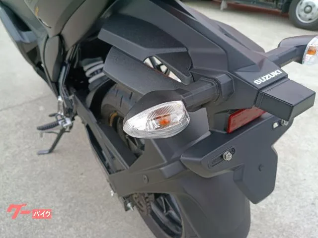 Suzuki GIXXER SF 250 2025 ED22Y 50L 2025 — миниатюра 4