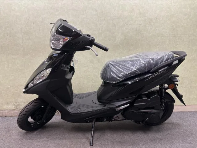 Yamaha 125 BLUE CORE 2025 — миниатюра 2